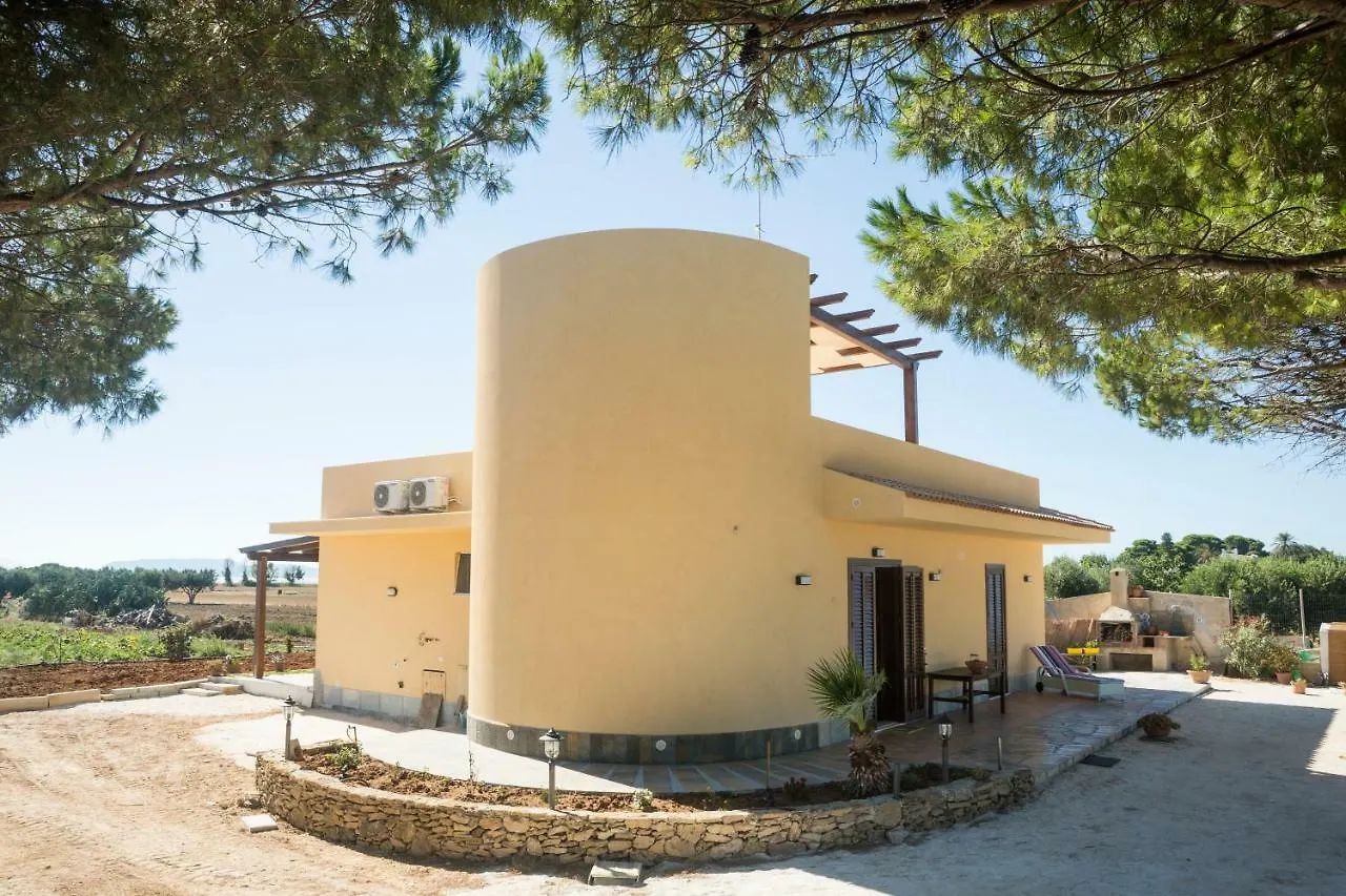Raggio Di Sale Bed & Breakfast Trapani